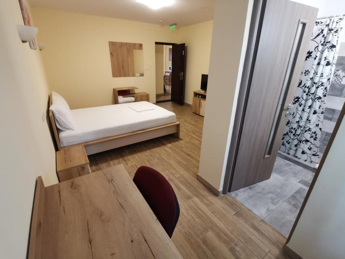 Cazare Timisoara T90 Екстер'єр фото