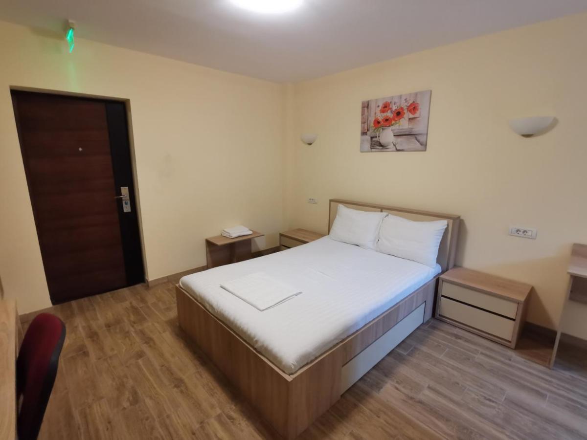 Cazare Timisoara T90 Екстер'єр фото